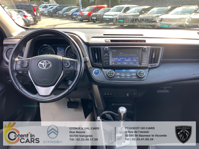 Toyota RAV4 Hybride (4) 2WD Tendance
